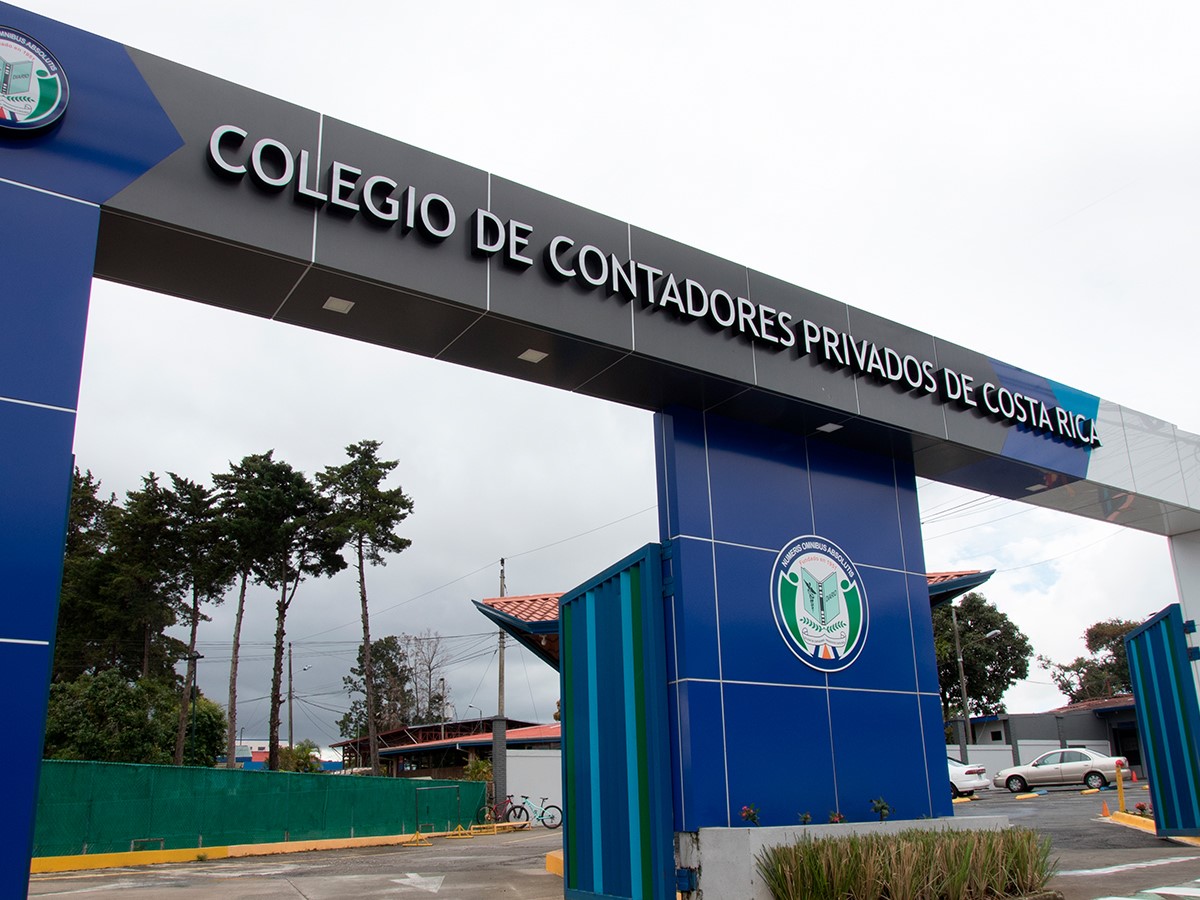 COLEGIO DE CONTADORES PRIVADOS